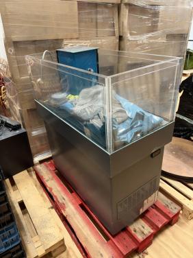 Te koop: Professioneel homarium / kreeftenbak – € 500