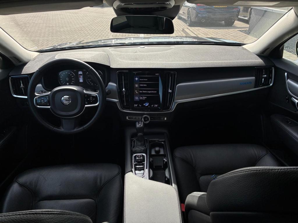 Volvo S90 2.0 t4 momentum | leder | parkeersensor | acc | apple carplay | b