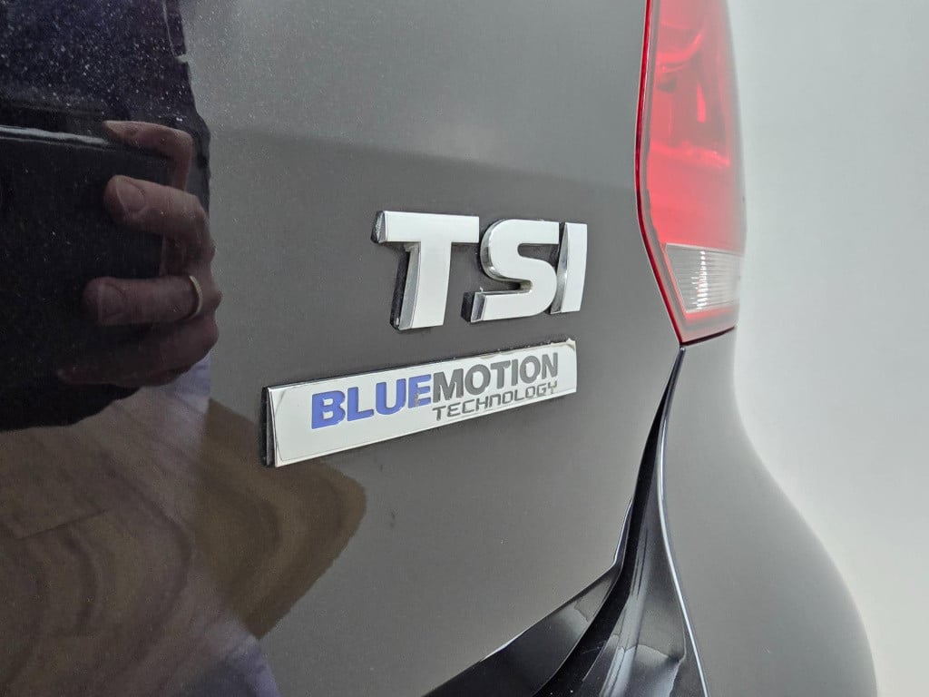 Volkswagen Polo occasion 1.2 tsi bluemotion edition met sportvelgen en 5 de