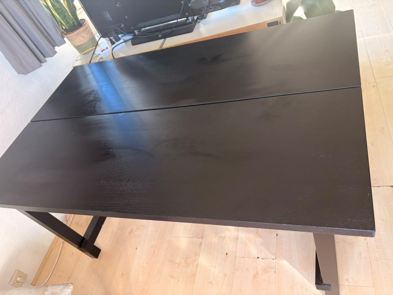 Uitschuifbare eettafel