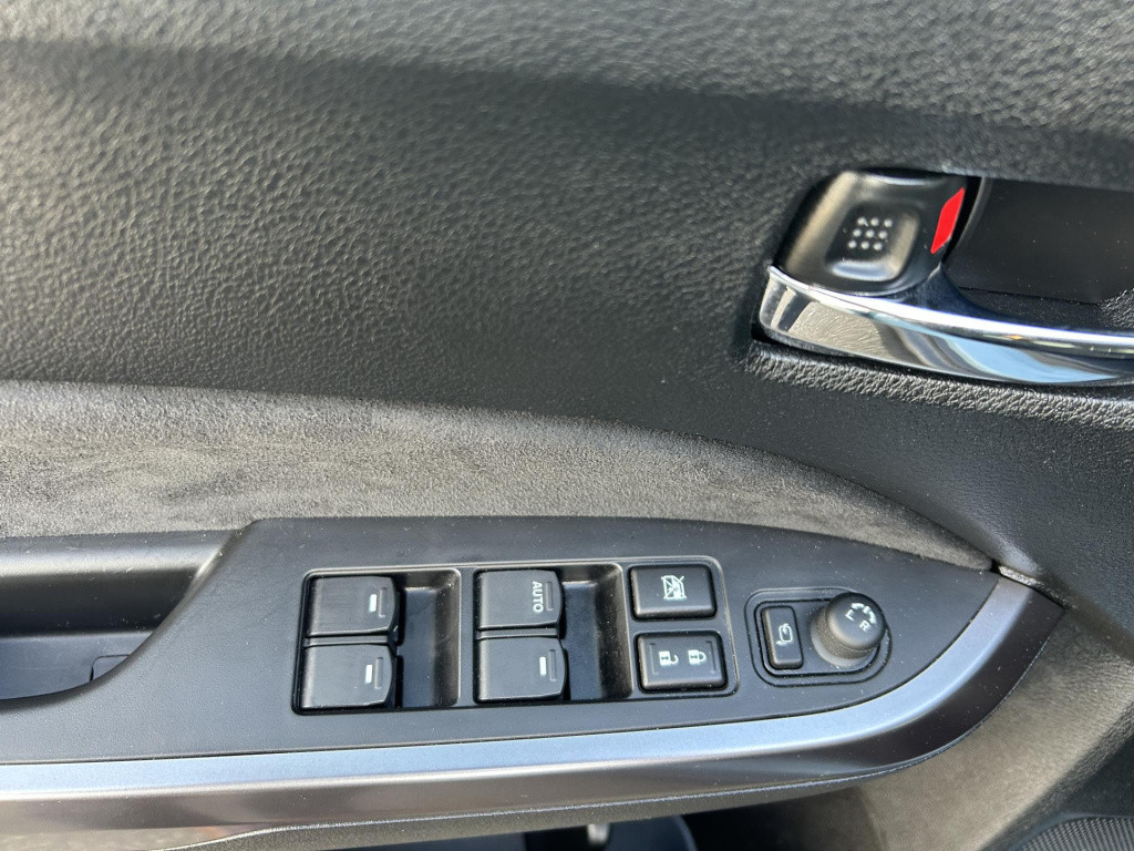 Suzuki Vitara 1.4 boosterjet style smart hybrid 1500 kg trekgewicht