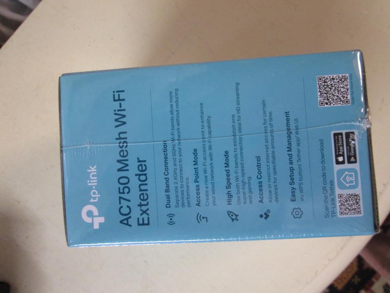 T P link wifi extender AC 750