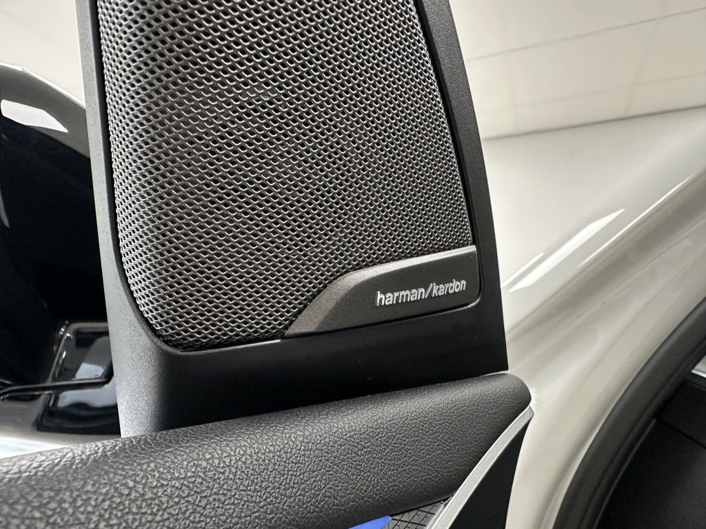 BMW X3 xdrive30e m-sport | harman/kardon | 360 camera | head-up-display