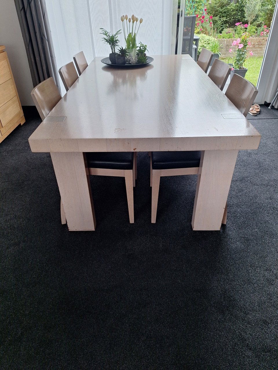 Tafel + 6 stoelen