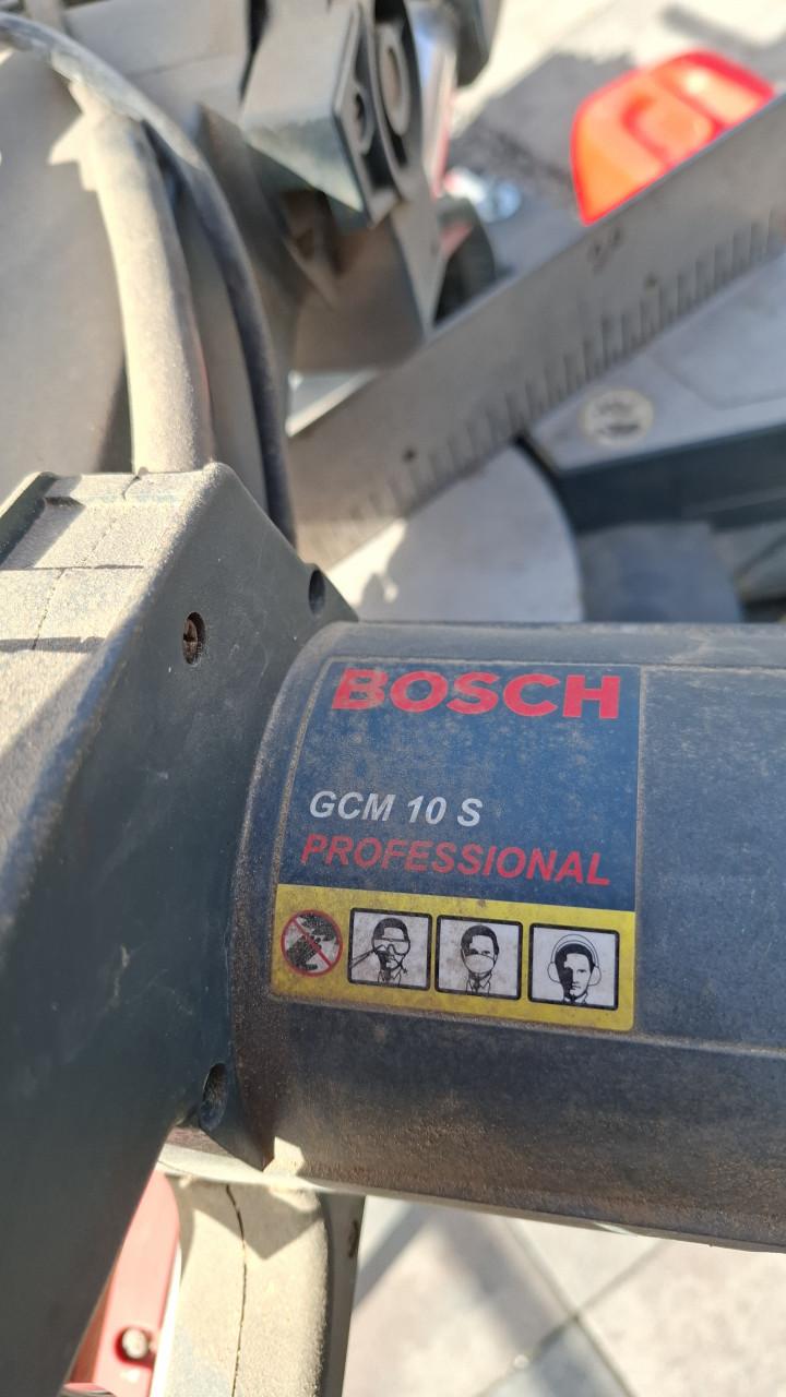 BOSCH afkortzaag
