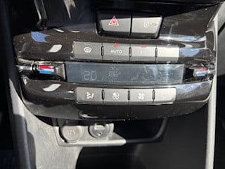 Peugeot 2008 1.2 puretech 110pk s&s urban cross