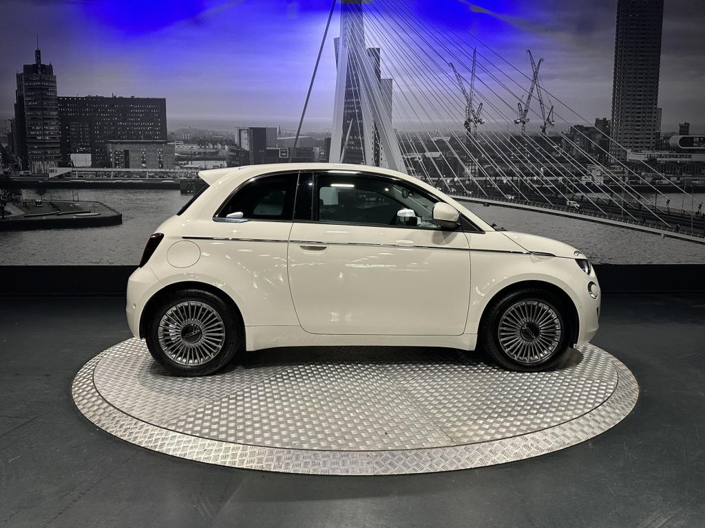 Fiat 500 icon 42 kwh *carplay*camera*