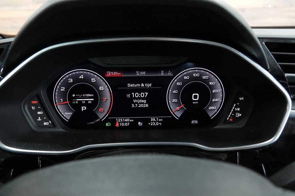 Audi Q3 35 tfsi s edition | pano | camera | stoelverw. |