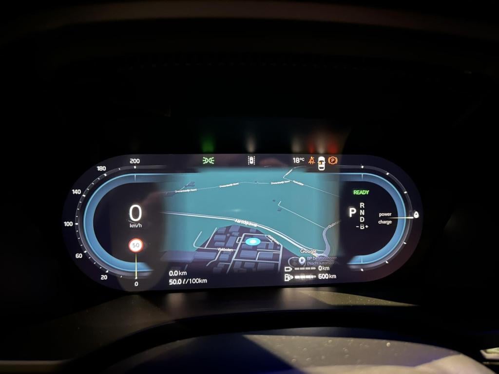 Volvo XC60 2.0 t8 plug-in hybrid awd plus black edition *c-four*b&w*winterp