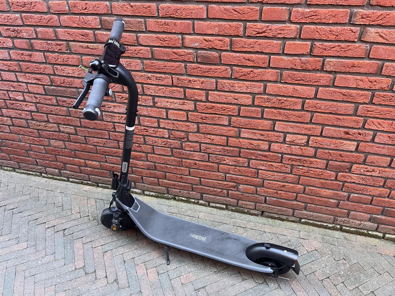 Ninebot Pro - electrische step - zo goed als nieuw