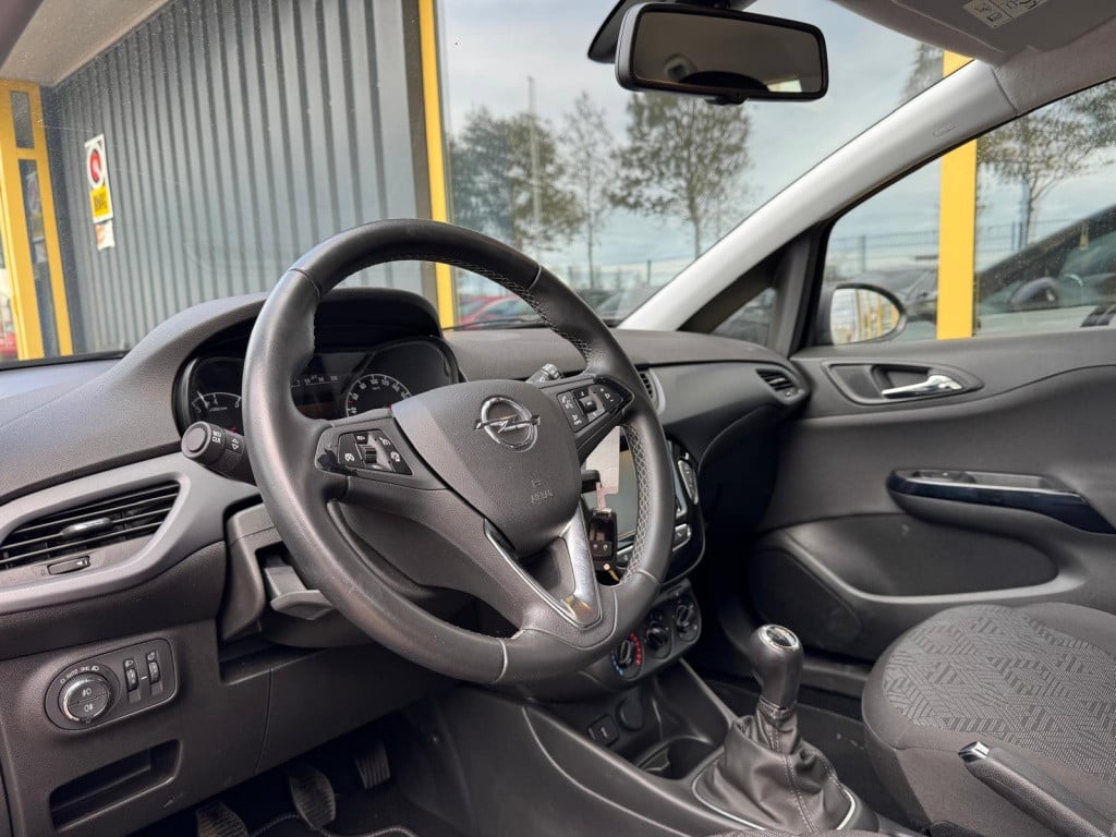 Opel Corsa 1.4 favourite