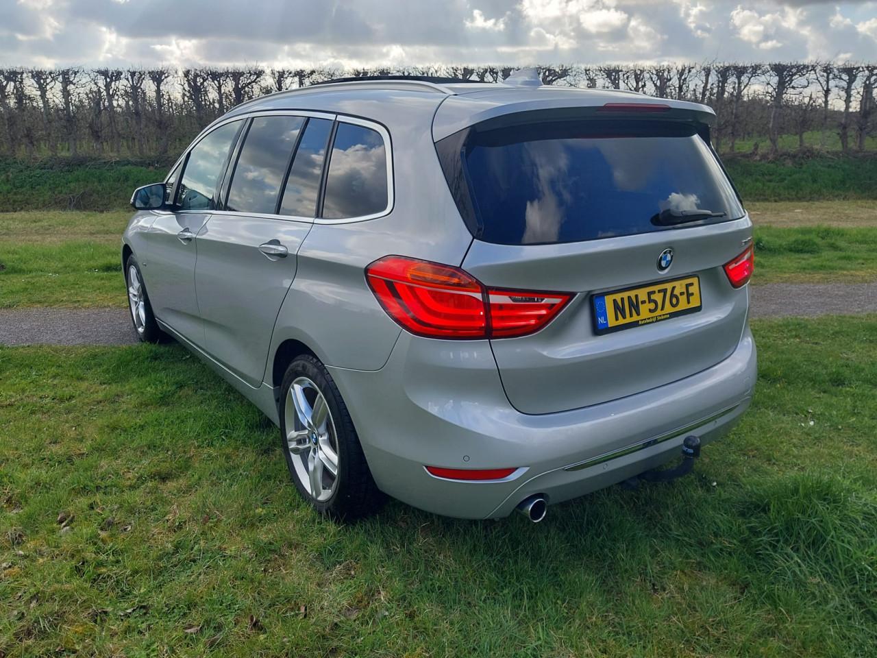 BMW 218i Grand Tourer Luxery Line