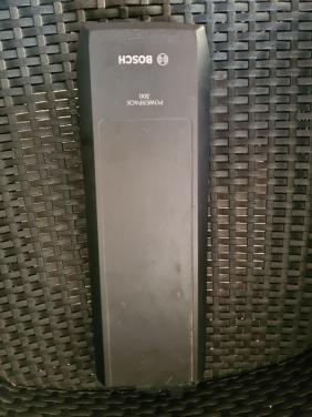 BOSCH 300 POWERPACK accu, voor montage op de bagagedrager.