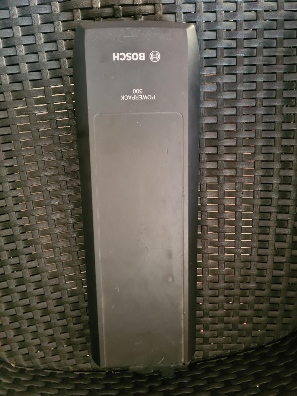 BOSCH 300 POWERPACK accu, voor montage op de bagagedrager.