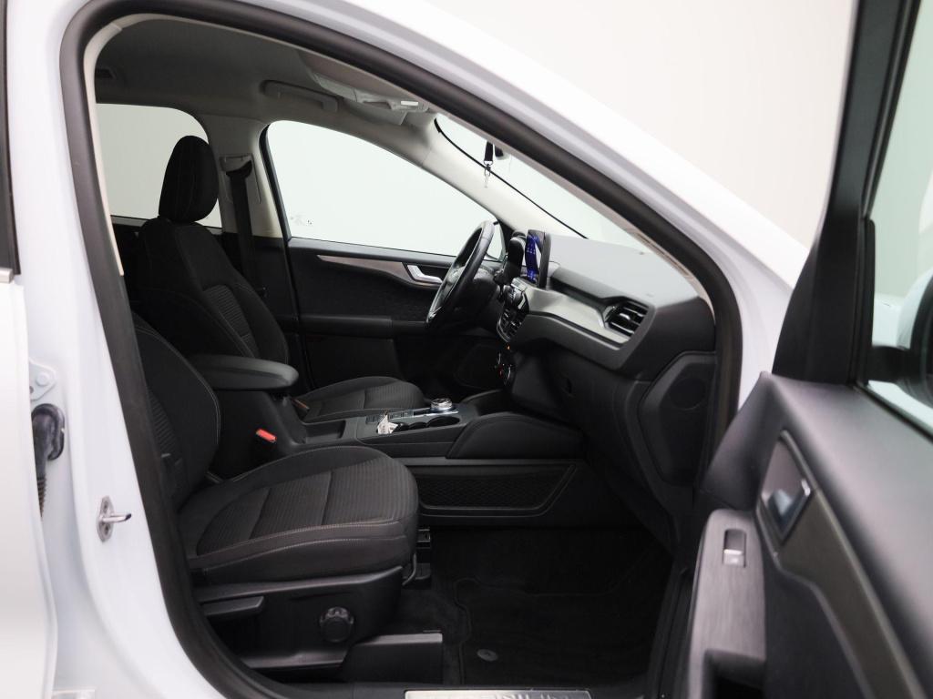 Ford Kuga 2.5 phev titanium | automaat | navigatie | trekhaak | navigatie |
