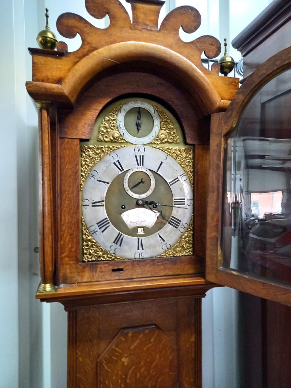 Wegens aanschaf nieuwe vloer ruimte nodig Zeeuws antiek kabinet ea