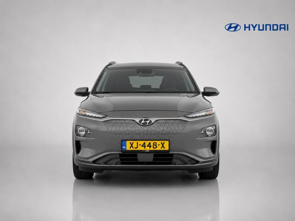 Hyundai Kona ev premium 64 kwh soh 95%