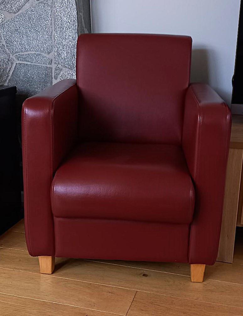 Te Koop: 2 Leren Fauteuils Donkerrood