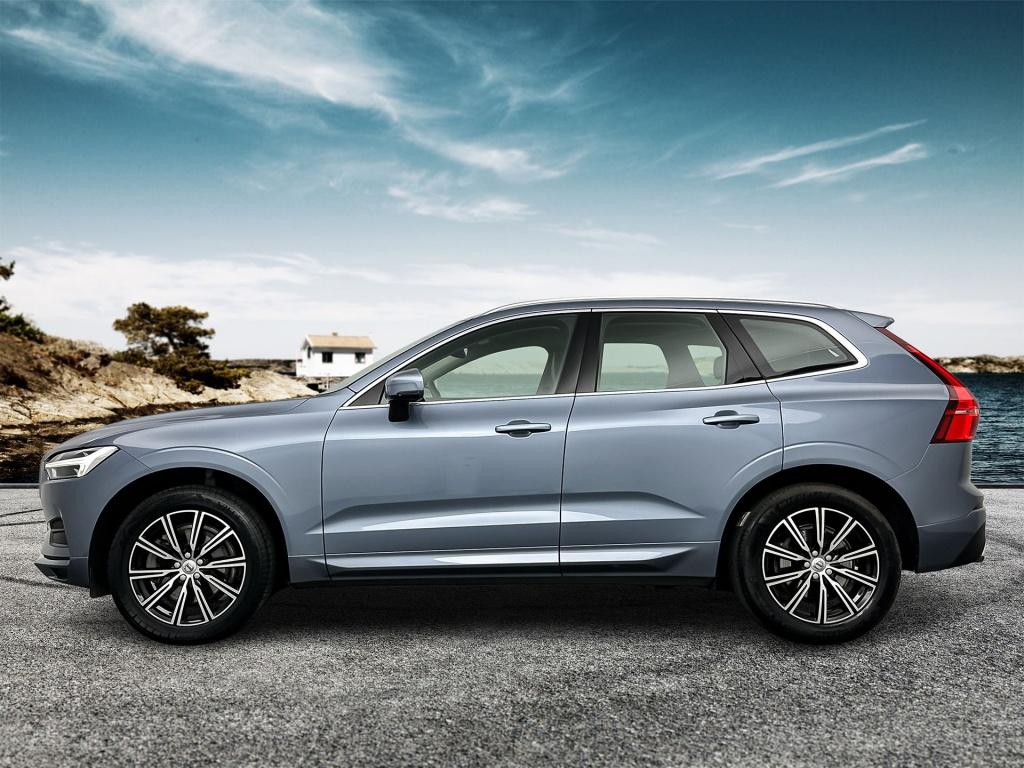 Volvo XC60 t5 253pk momentum| adap.cruise| leder| trekhaak| stoel.verw|