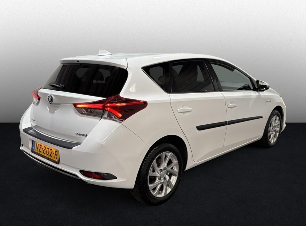Toyota Auris 1.8 hybrid dynamic | navi | clima |