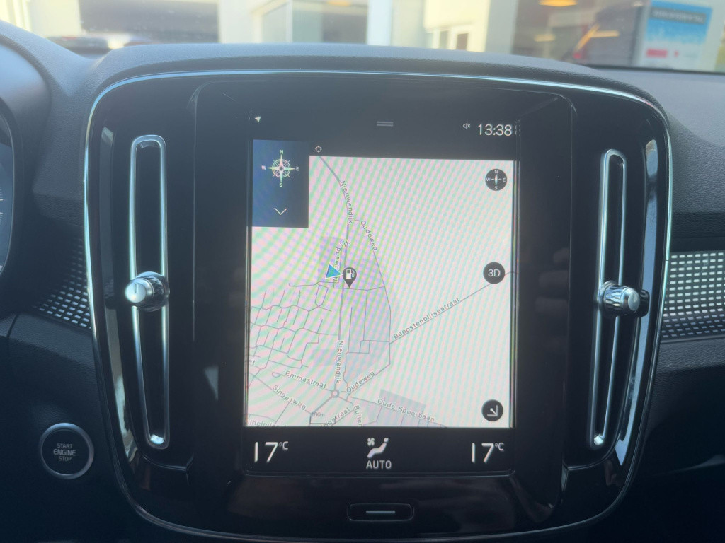 Volvo XC40 1.5 t4 recharge r-design