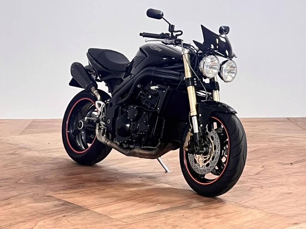Triumph Speed Triple sport