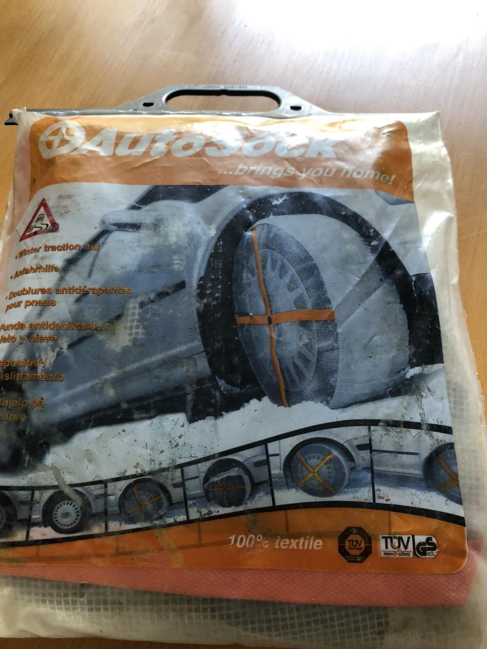 Te koop auto socks.(nieuw).