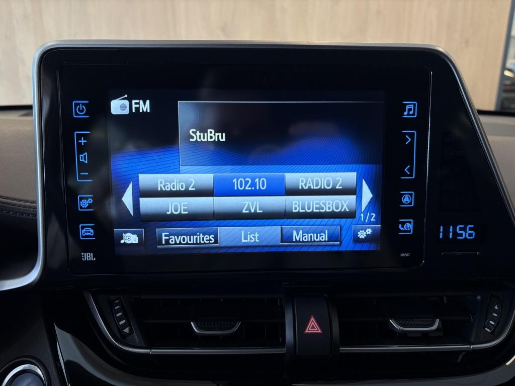 Toyota C-hr 1.8 hybrid executive