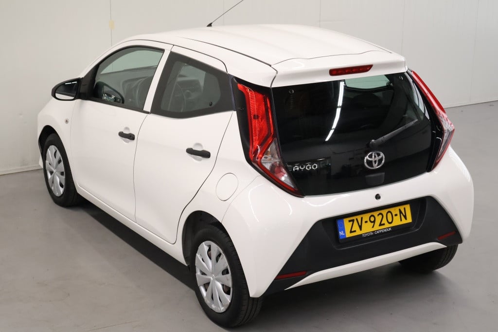 Toyota Aygo 1.0 vvt-i x-fun