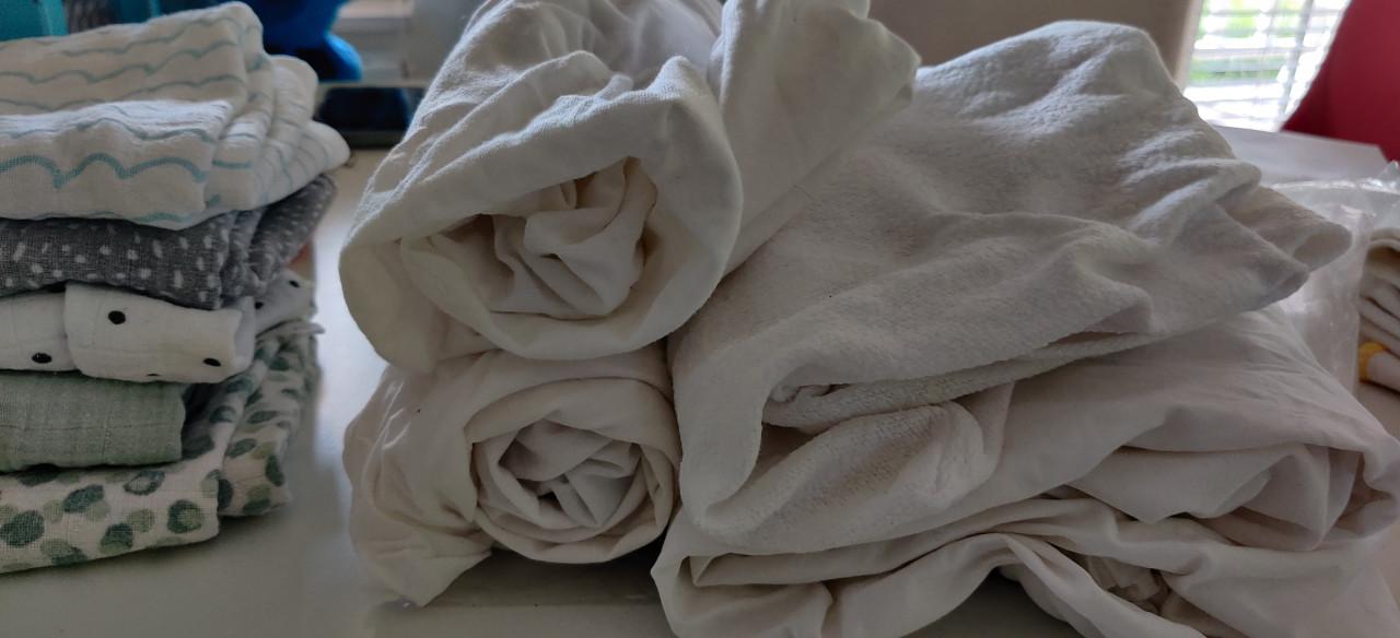 Baby ledikantje Ikea Stuva wit matras enz
