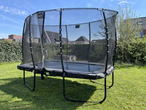 EXIT Elegant trampoline 214x366cm met Economy veiligheidsnet