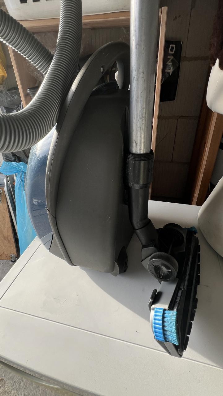 Krachtige Siemens Stofzuiger met nieuwe zak 1600W