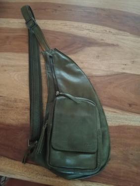 Crossbody rugzak, kleur groen, merk Bear Design