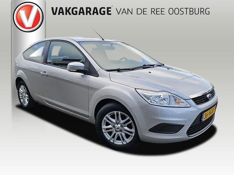 Ford Focus 1.6 trend airco,trekhaak. van eerste eigenaar!