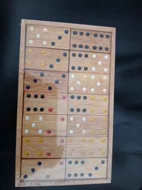 Dominos