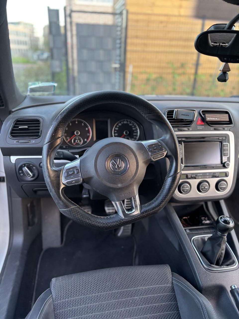 Volkswagen-Scirocco uit 2009 (Schade autol