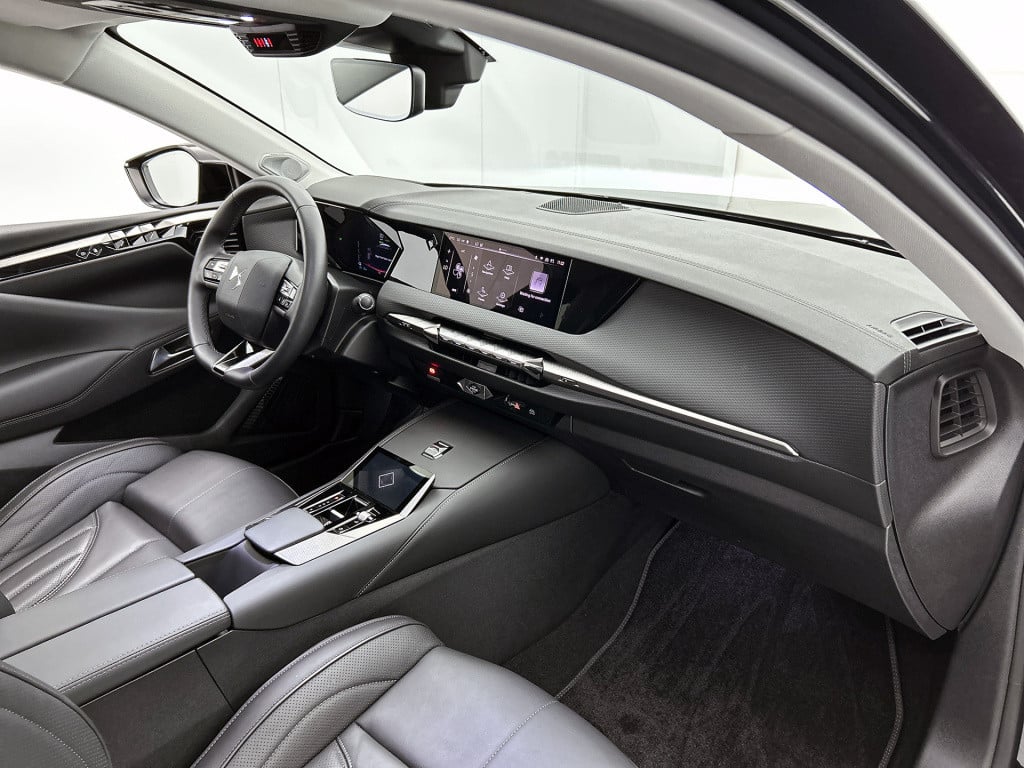 Ds Ds 4 e-tense rivoli | rijklaar | panoramadak |