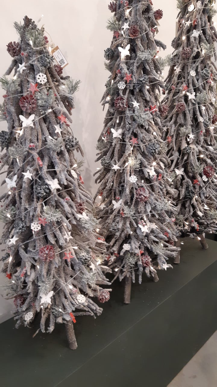KUNSTBOMEN - PLANTEN - BLOEMEN