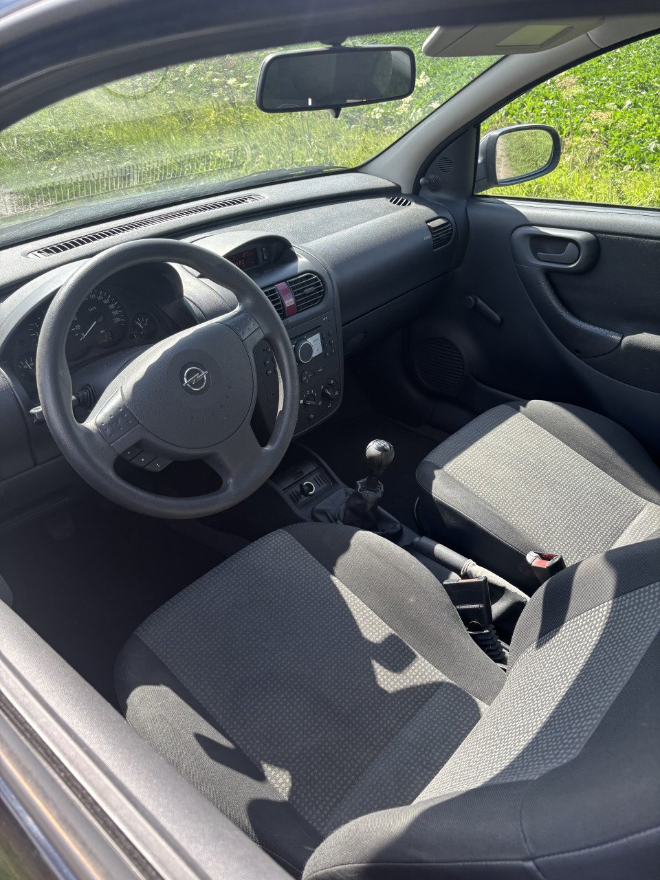 Opel corsa voljaar apk!