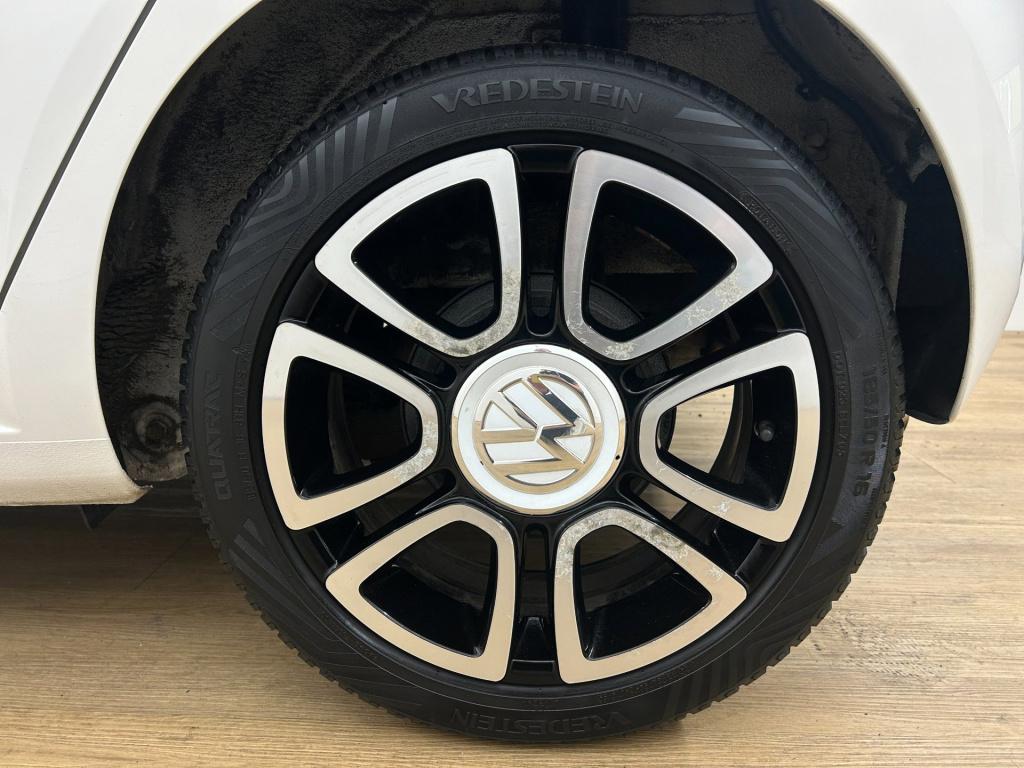 Volkswagen UP! occasion 1.0 up! edition bluemotion | wit | tweedehands volk