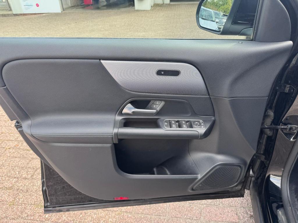 Mercedes-Benz Gla-klasse 180 business solution