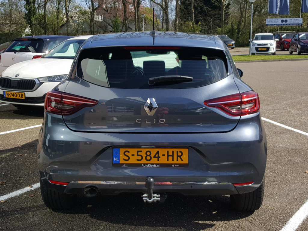 Renault Clio 1.0 tce 90pk intens navigatie | trekhaak | cruise & climate co