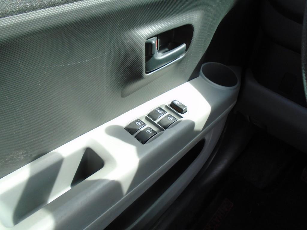 Daihatsu Sirion 1.0-12v trend