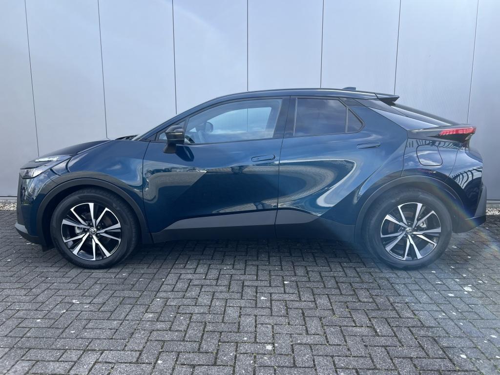Toyota C-hr 1.8 hybrid 140 dyn
