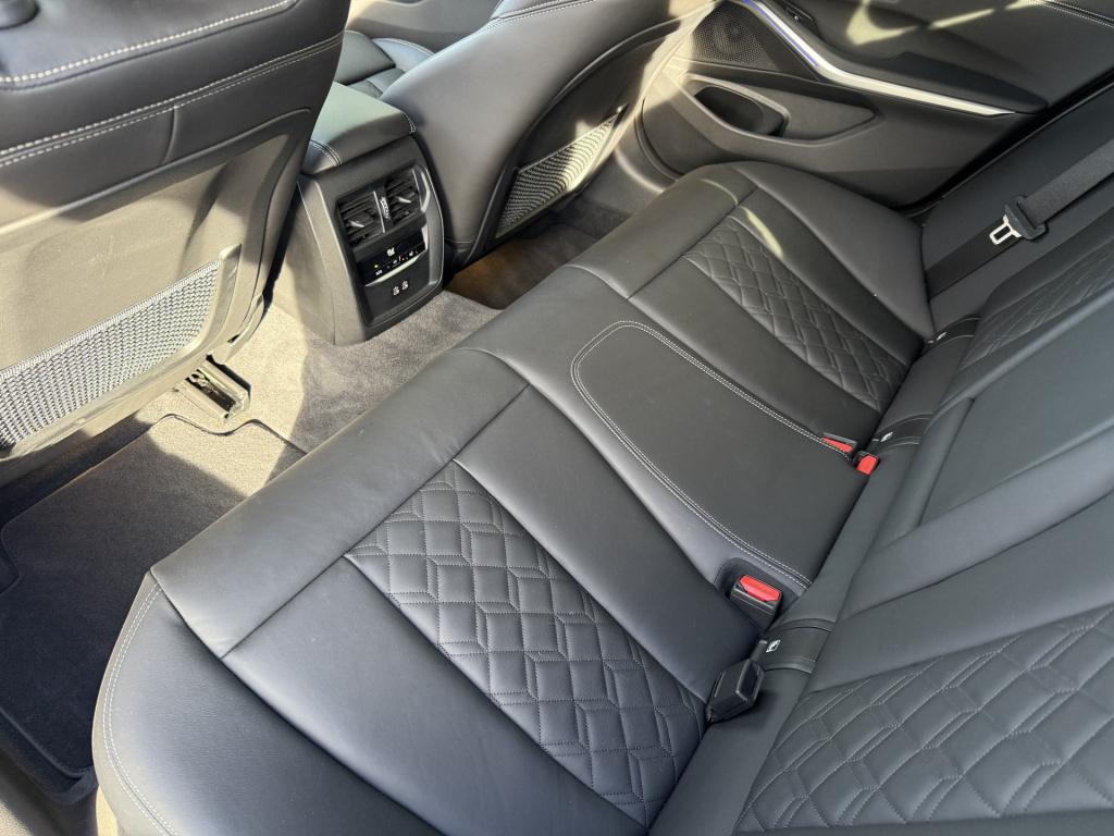 BMW 3-serie m340i automaat x-drive high executive sedan