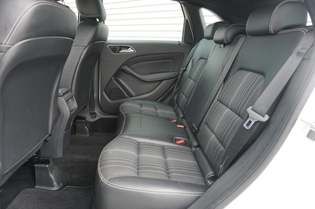 Mercedes-Benz B-Klasse 180 prestige automaat -airco / navi / cruise / pdc /