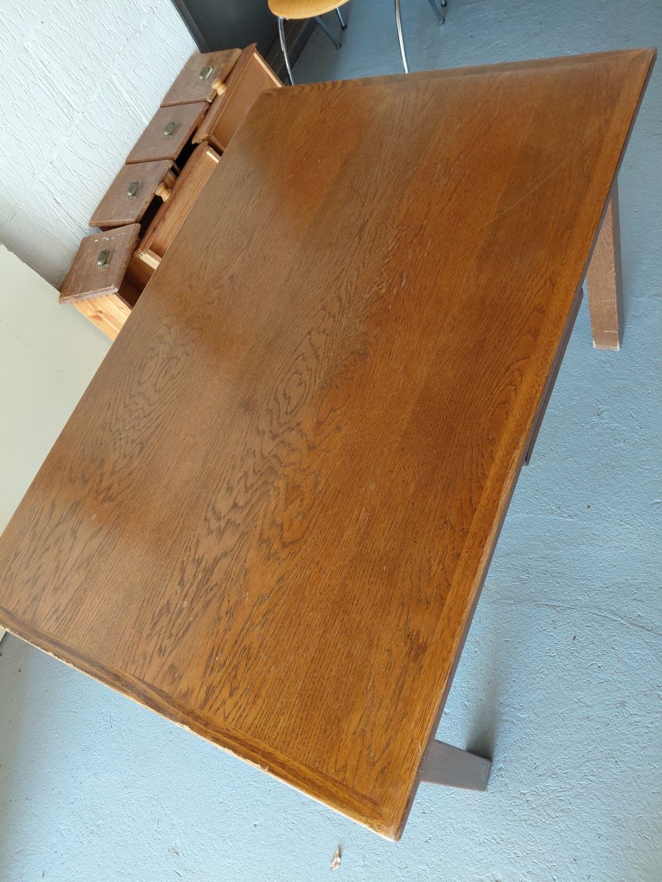 Houten uitschuifbare eettafel