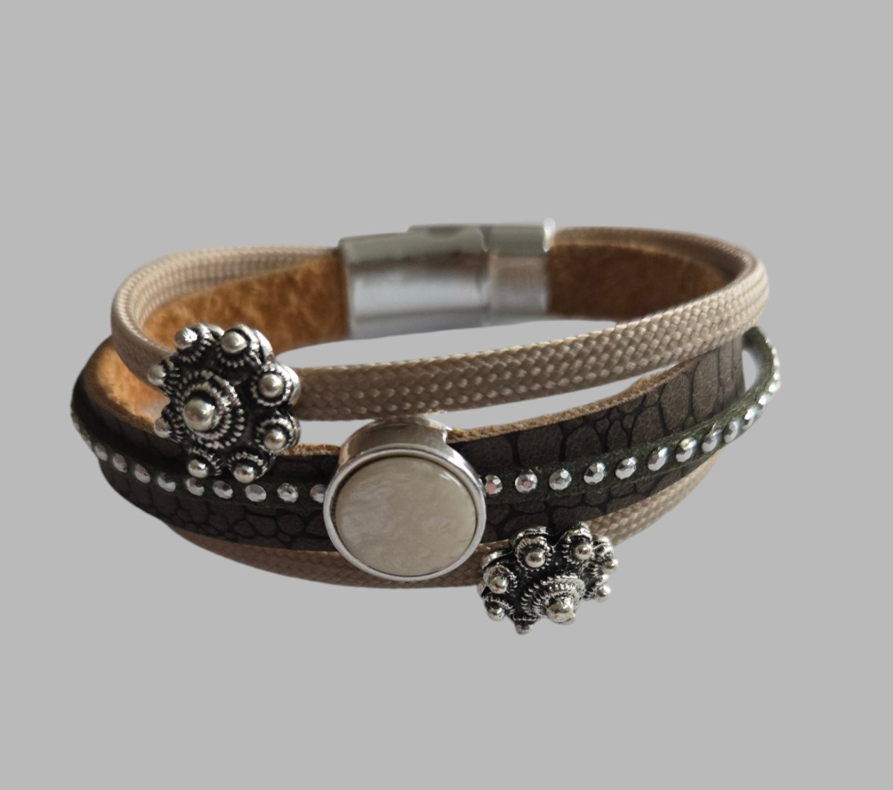 High tea met workshop armband maken