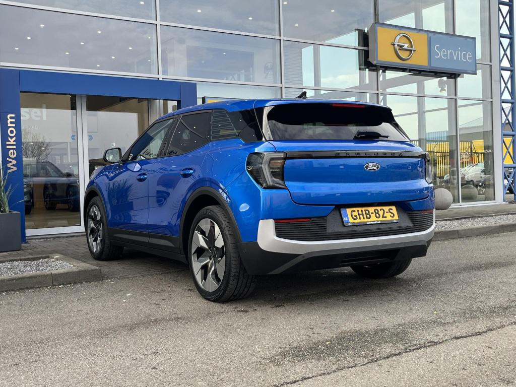 Ford Explorer premium extended range rwd 77 kwh | panoramadak | climate con