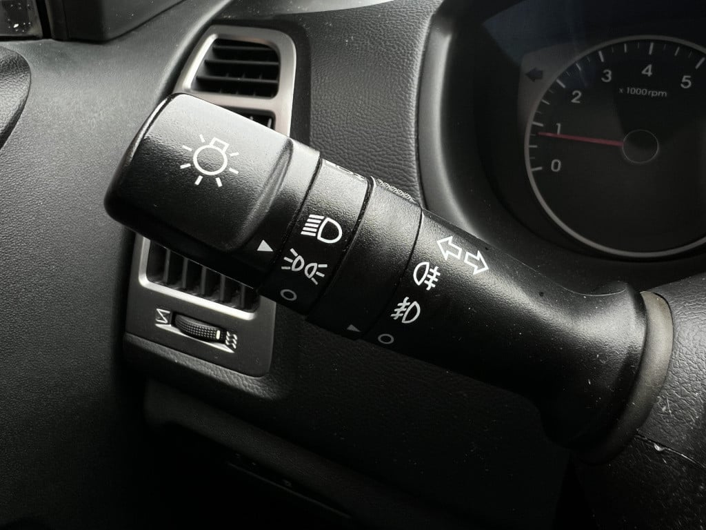 Hyundai I 20 1.2i i-motion | radio | airco | trekhaak